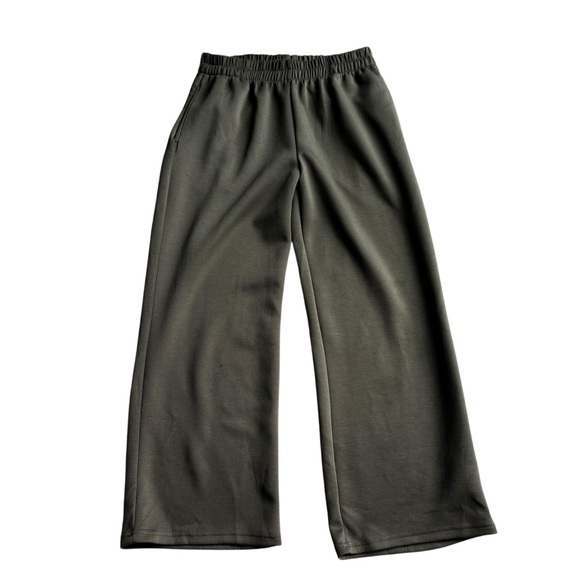 Dear Scarlett Olive Straight Leg Pants - Picture 1 of 4